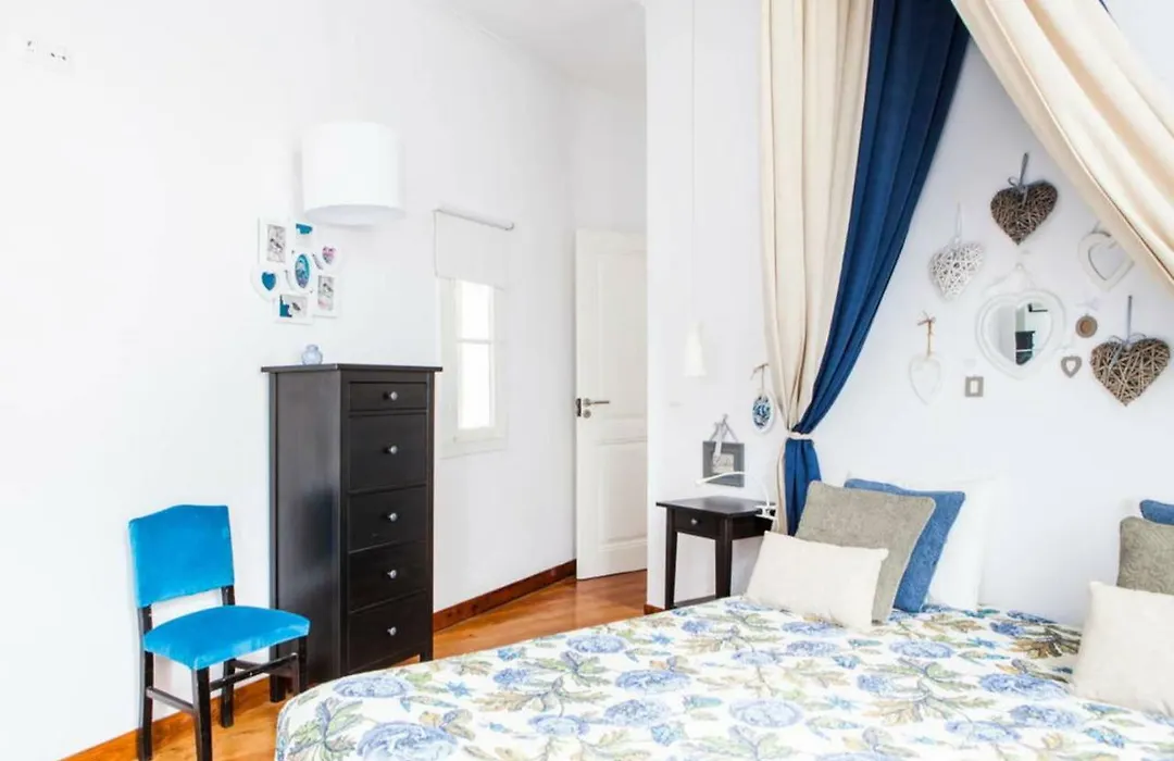 Spacious And Elegant Family Home - Bp1-1